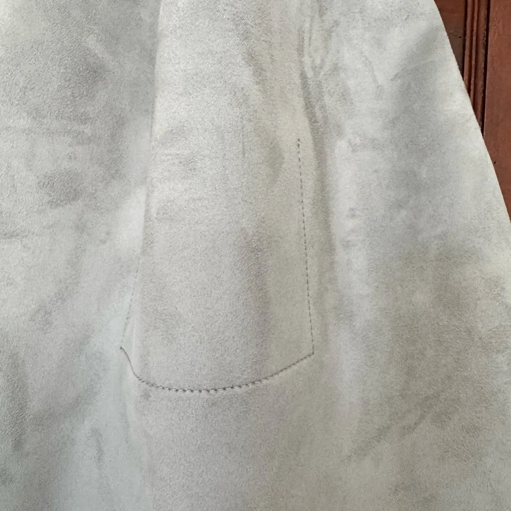 GAP Gray Suede Shoulder Bag - Picture 3 of 4